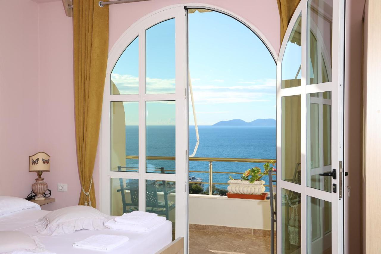Casa Vacanze Nail Vlorë Esterno foto