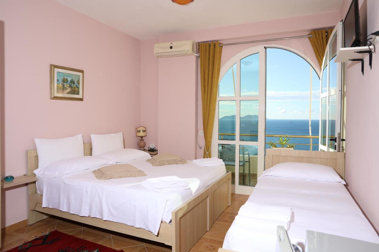 Casa Vacanze Nail Vlorë Esterno foto